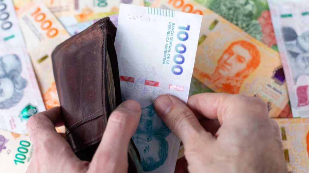 Último mes del año, nuevas subas: Qué aumenta desde este lunes