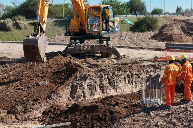 Obra récord en Vélez Sarsfield: Ya instalaron 105 pilotes y generan 150 puestos