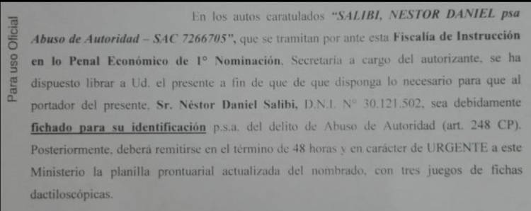 Salibi complicado y aturdido