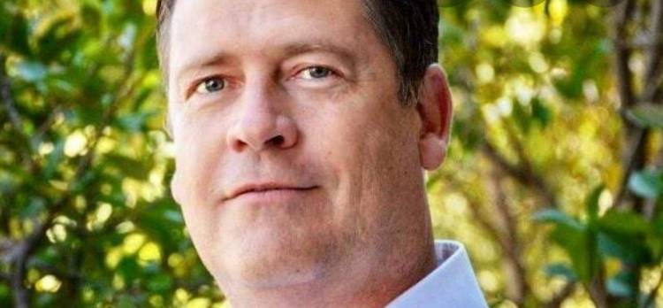 Briner es reelegido, Una alegría radical