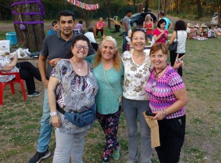 La política mete la cola en las elecciones  del barrio centro de Mendiolaza