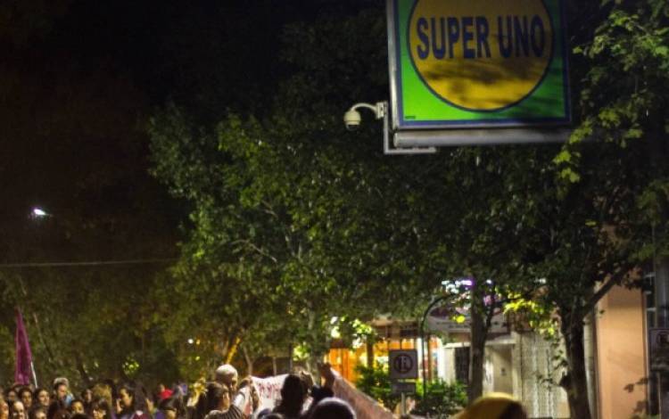 Colonia Caroya: Festejos en el Festival de Salame; Protestas por el cierra del Super Uno