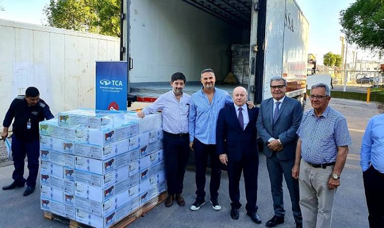 Tras 20 años, Córdoba envía en embarque de cortes premium a Estados Unidos