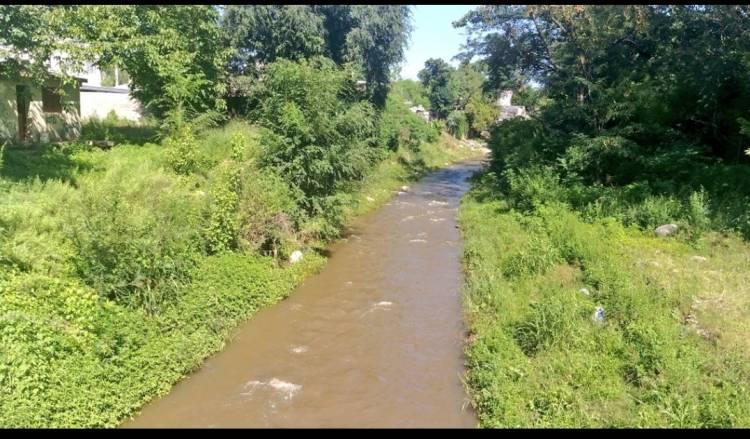 Descuido ambiental pone en alerta a los vecinos de Mendiolaza