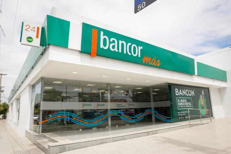 Bancor continúa pagando a jubilados y beneficiarios de planes sociales