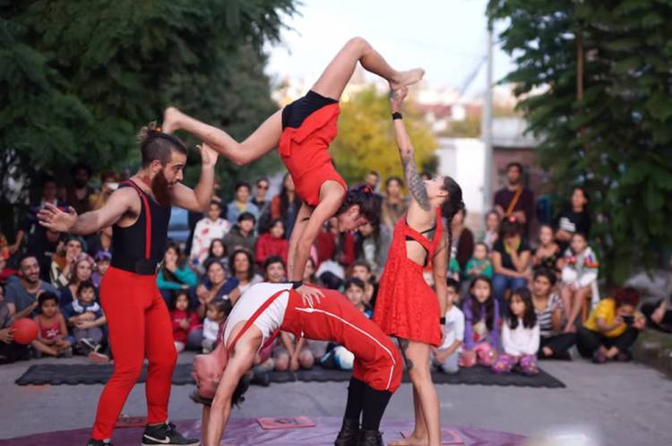 Tango, hip hop y teatro en la agenda cultural online