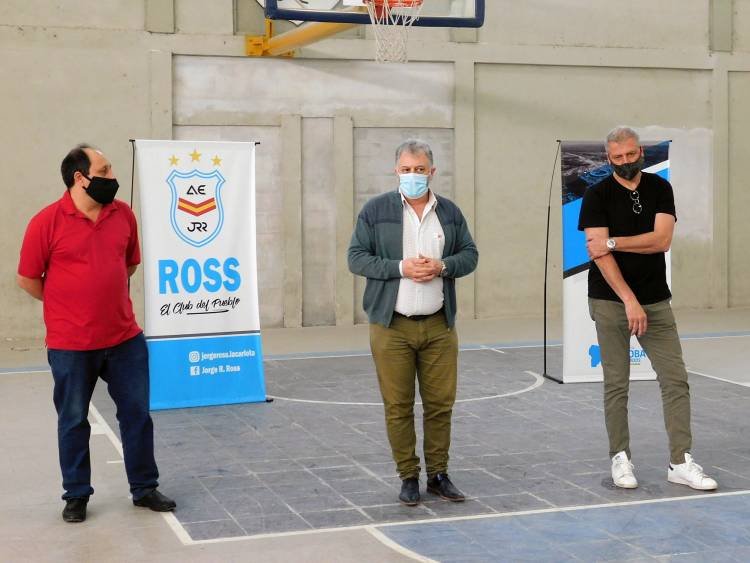 “Pichi” Campana compartió acto con un Intendente COVID Positivo