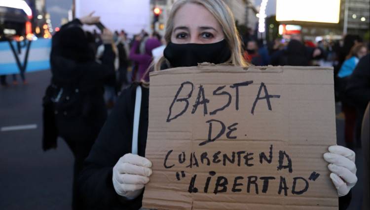 Día complicado: Habrá marchas y negocios que fueron restringidos, abrirán igual