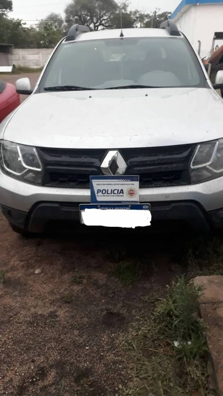 Un pibe de 17 años cargó a 12 amigos en la Oroch y los sacó a pasear.