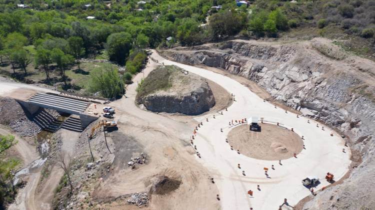 Avanzan obras viales en las Sierras Chicas que agilizará el tránsito