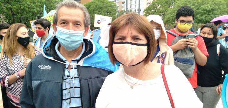 Marcha del 8N en el Patio Olmos con la participación de Patricia Bullrich