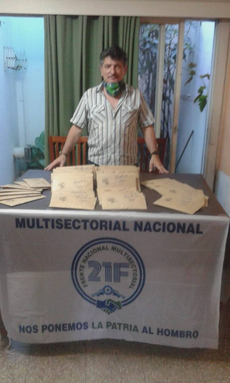 El 21F entrega combos de #HuertaEnCasa