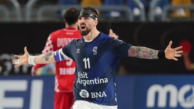 Handball: Triunfo histórico de los Gladiadores!