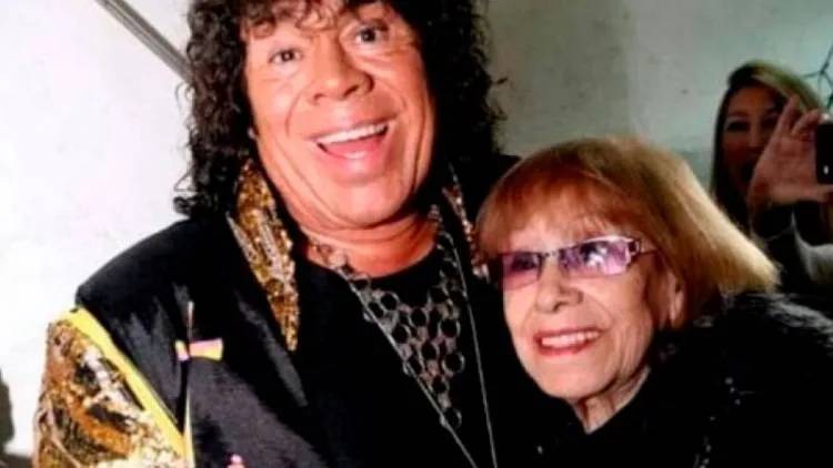 Falleció la mamá de la mona Jiménez 