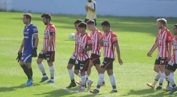 Instituto perdió en su visita ante Almagro