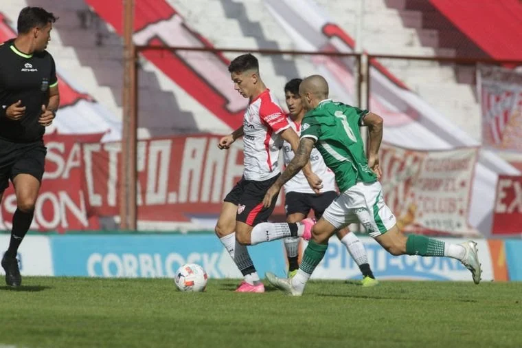 Instituto rescató el empate pero sigue sin ganar en la Primera Nacional
