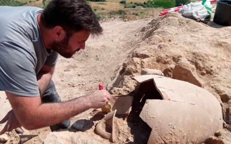 La arqueología y la antropología en Córdoba: sus técnicas, procesos y  la transmisión de conocimientos