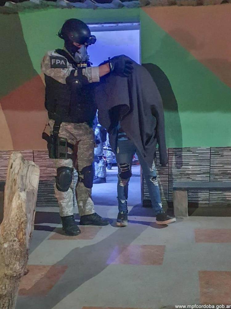 Operativo en bar clandestino: dos detenidos