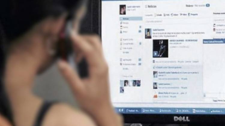 El Gobierno Nacional dicta una cautelar contra Facebook
