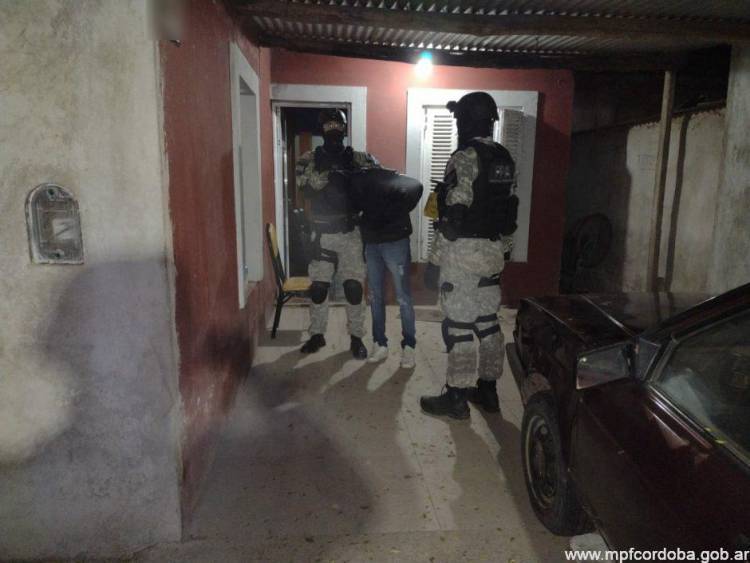 Tenía una esquina como punto de venta, fue sorprendido por la FPA