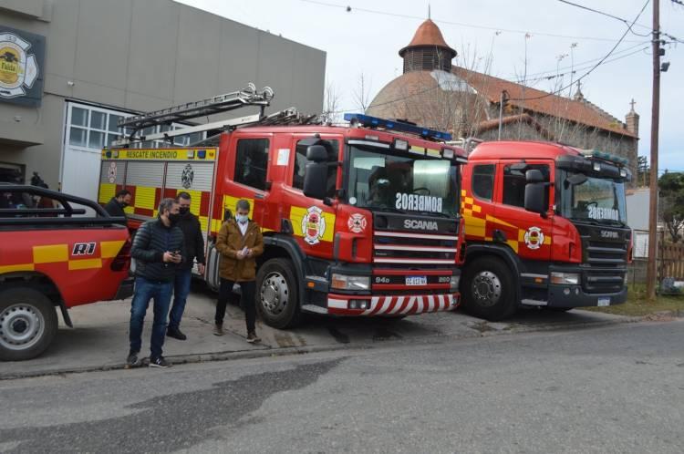 Bomberos Voluntarios de La Falda recibieron un reconocimiento económico