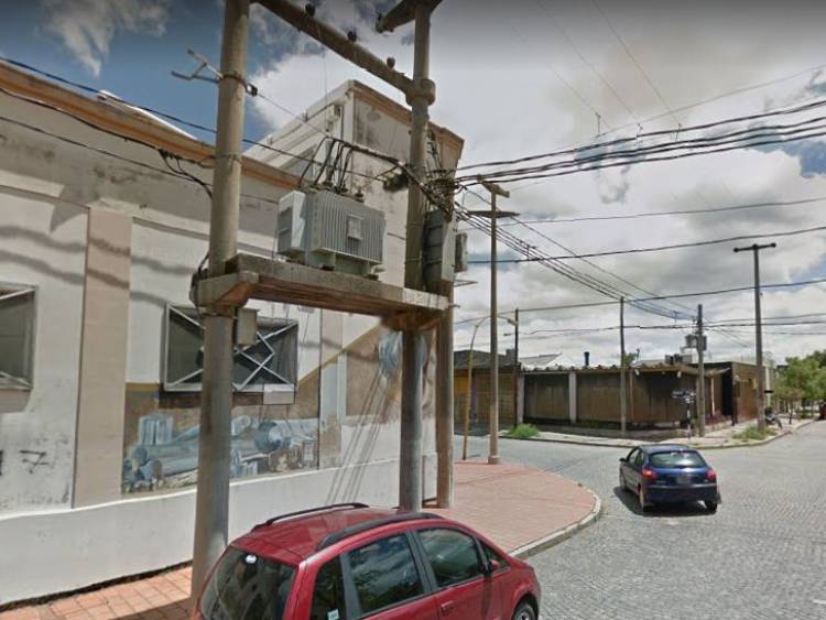 San Francisco: un camión chocó un poste de estación transformadora y tres barrios quedaron sin luz