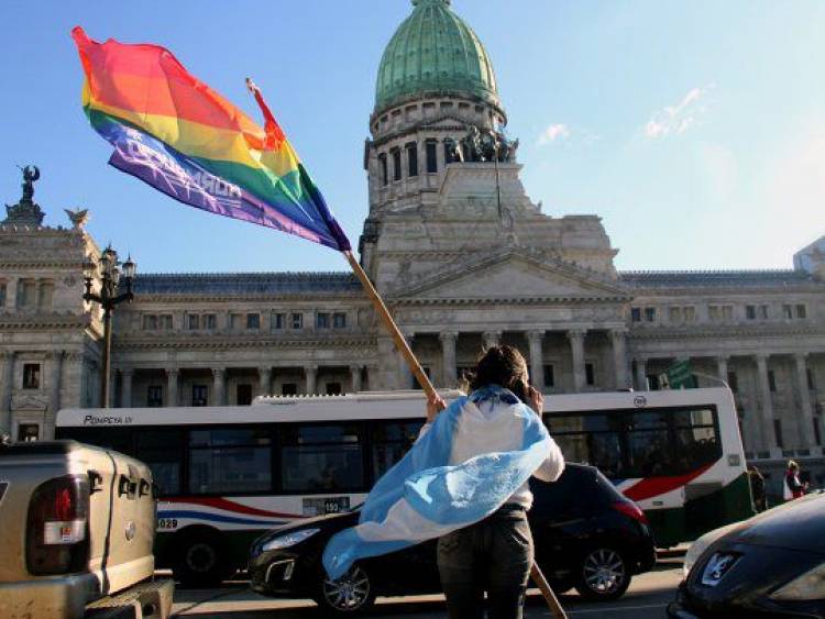 Es ley el cupo laboral travesti-trans en Argentina