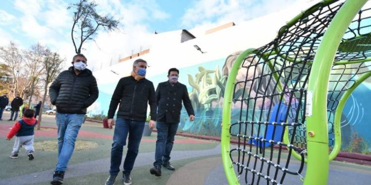 De ser un terreno baldío a convertirse en la primera "plaza de bolsillo" de la ciudad de Córdoba