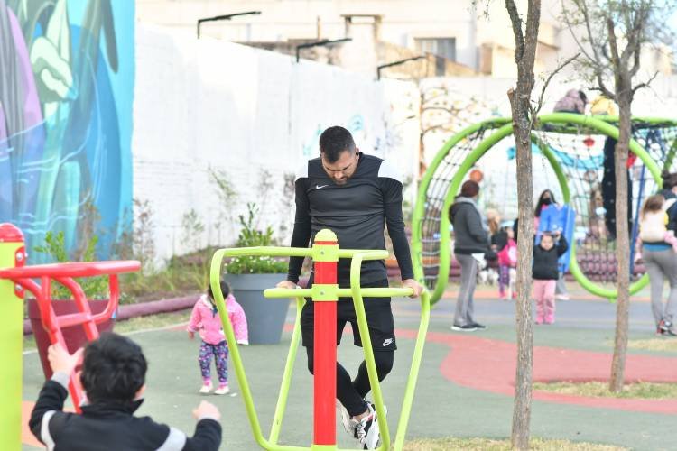 De ser un terreno baldío a convertirse en la primera "plaza de bolsillo" de la ciudad de Córdoba