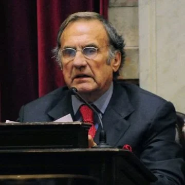 Falleció Carlos Reutemann 