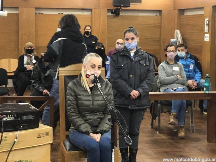 Prisión perpetua a mujer por matar a su marido