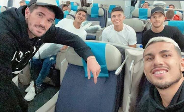 La Selección campeona de América llegó al país