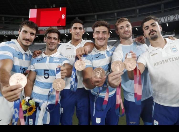 PODIO PARA LOS PUMAS EN TOKYO