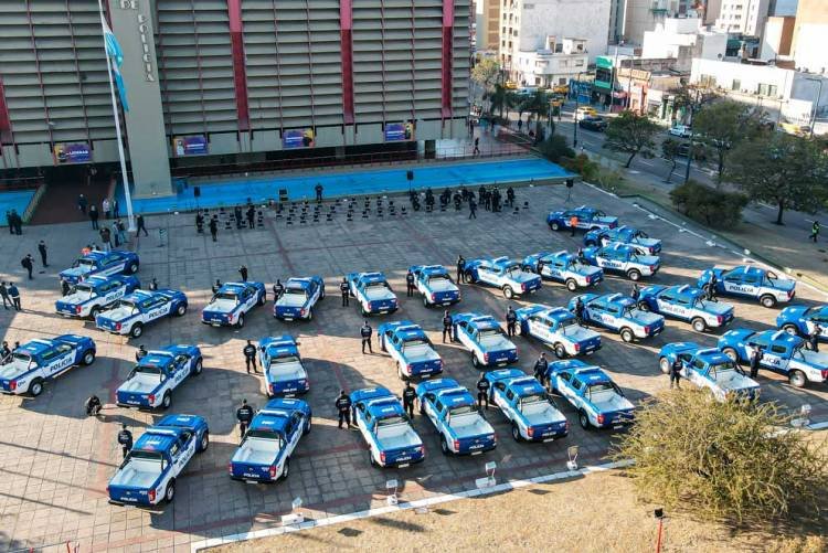 Invirtieron casi 400 millones en nuevos móviles para la Policía