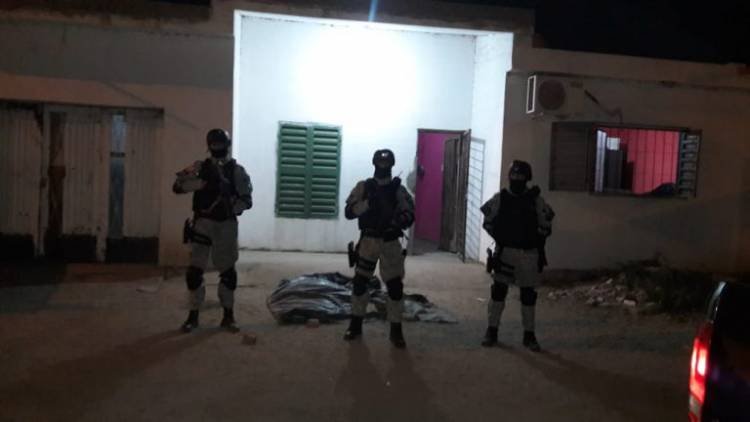 Detenida por violar un beneficio