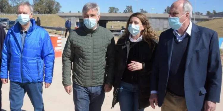 Llaryora y Schiaretti supervisaron las obras en El Tropezón