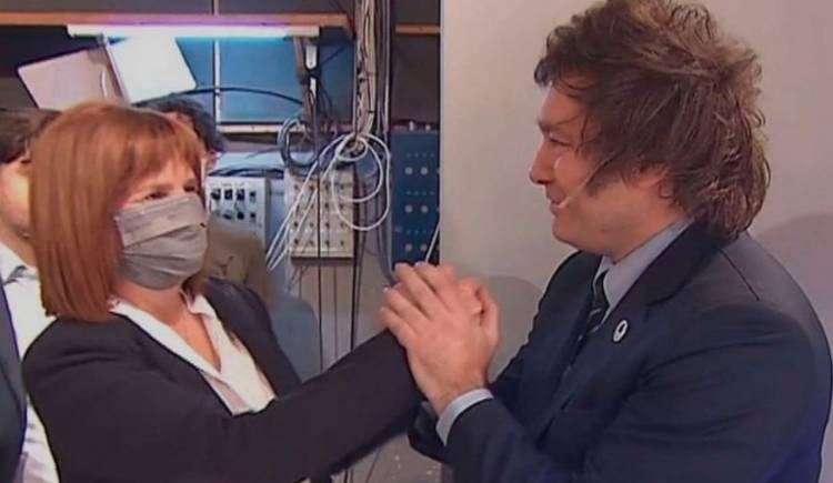 Milei se acerca cada vez más a Bullrich y la titular del PRO podría agrandar su fuerza