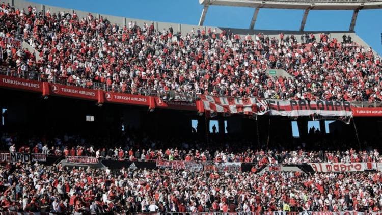 La asistencia del público en las canchas en la mira