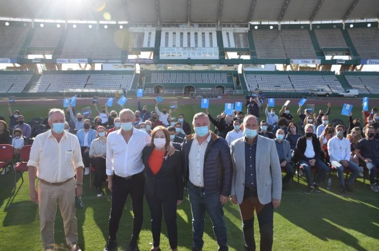 Cien clubes de la Provincia contarán con financiación de infraestructura
