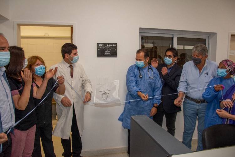 Cardozo inauguró mejoras en el Hospital de Santa Rosa