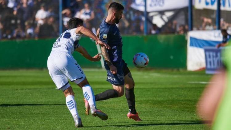 Lluvia de goles en el Bosque 