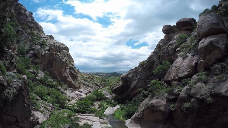 Paso del indio y Paseo de los Mogotes , lugares de ensueño de Capilla.