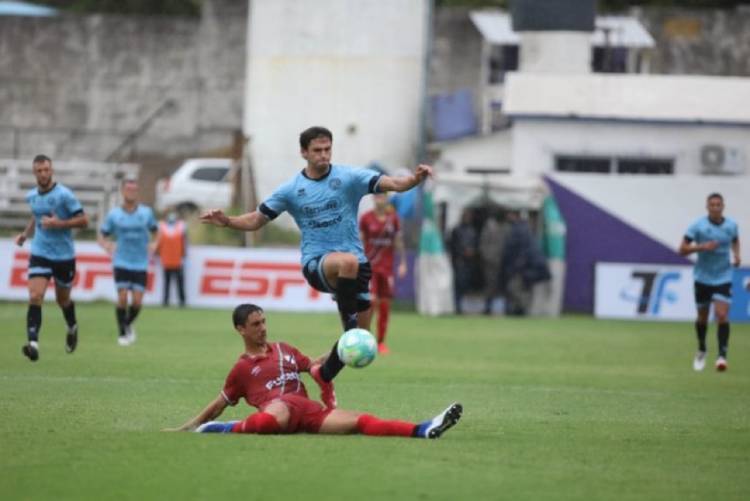 Belgrano campeón del cuadrangular 