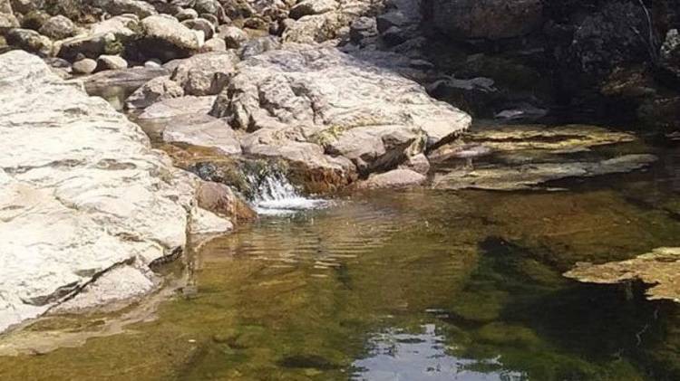 Un padre falleció en un arroyo de Calamuchita por rescatar a su pequeña hija