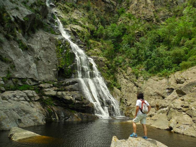 Todos los caminos conducen a la bella Tanti y a la Cascada de los "Chorrillos"