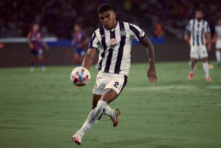 Siguen creciendo las dudas en Talleres 