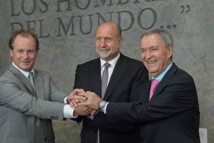 Schiaretti ya es Presidente Protémpore de la Región Centro