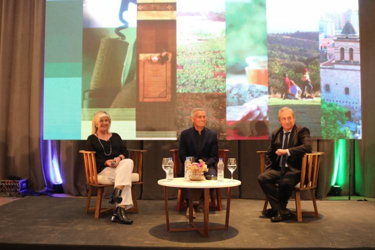 Presentaron la oferta turística y cultural de Otoño en Córdoba