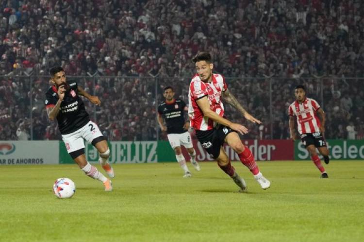 Empate de la Gloria y sonrisa de Belgrano