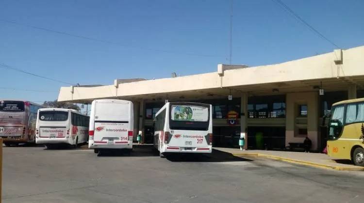 Desde hoy aumenta la frecuencia del transporte interurbano de Rio Tercero a Córdoba